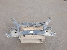 Подрамник задний VAG 5Q0505235J